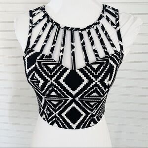 Strappy tribal print Crop top Size Small